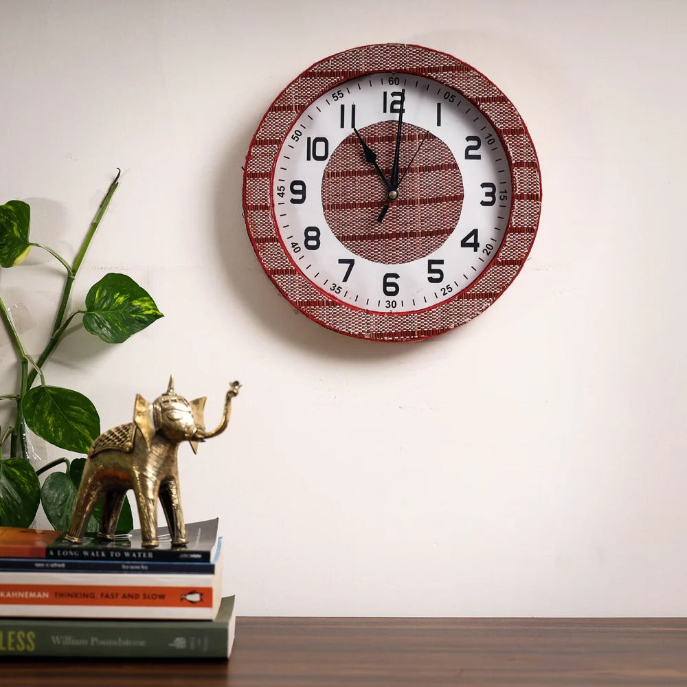 Madur Kathi Wall Clock in Maroon Colour