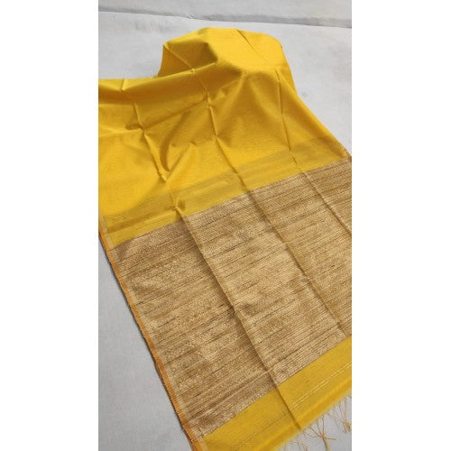 Yellow Maheshwari Cotton-Silk Saree With Golden Anchal