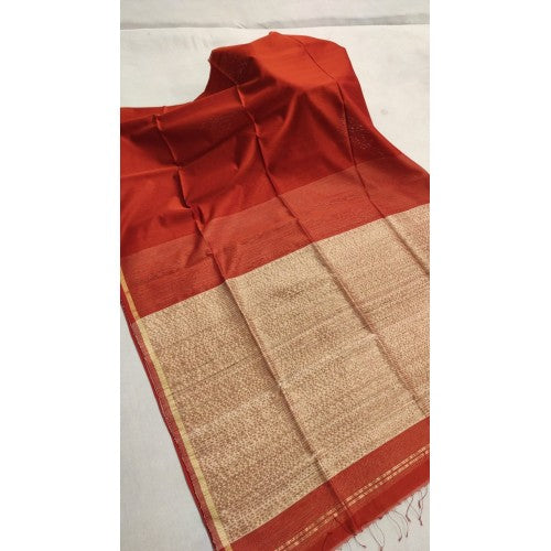 Red Maheshwari Cotton-Silk Saree With Golden Anchal