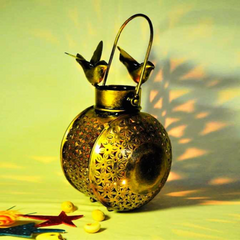 Metal Candle Holder With Birds Sitting