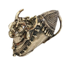 Nandi Facing Left