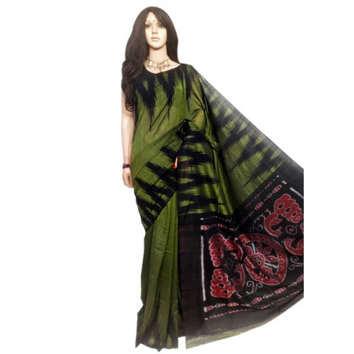Traditional Pochampally Ikat Handmade Cotton Saree in Fiji Green & Black Color for Women