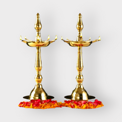 Brass Finish Plain Kerala Deepam Set