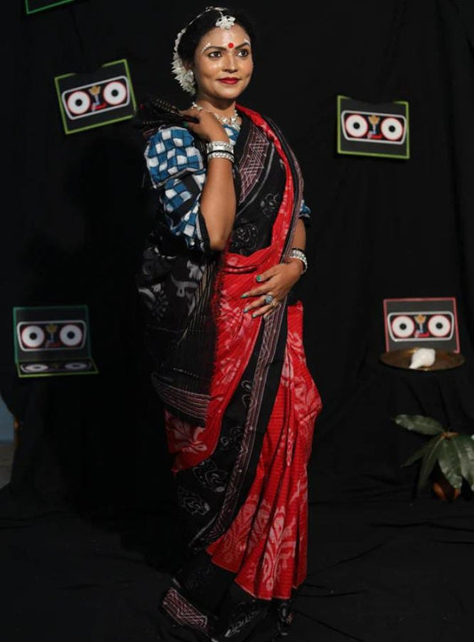 Red Black Shankh Khandua Cotton Saree
