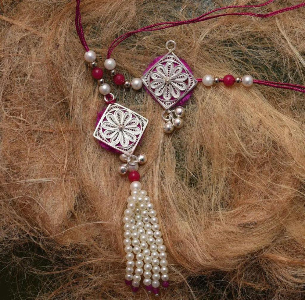 Silver Filigree of Karimnagar Stylish Diamond shape with beads Rakhi