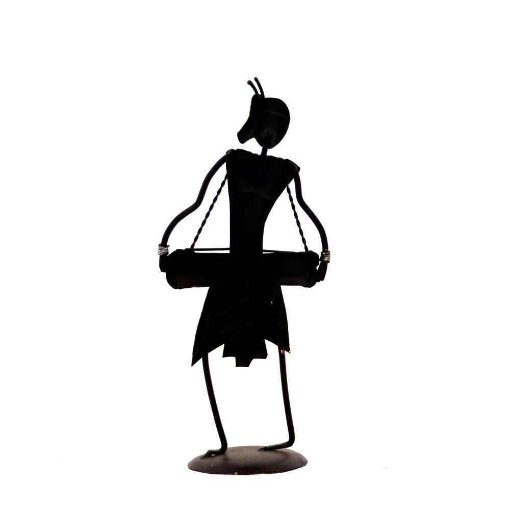 Standing Maadia with instrument figurine