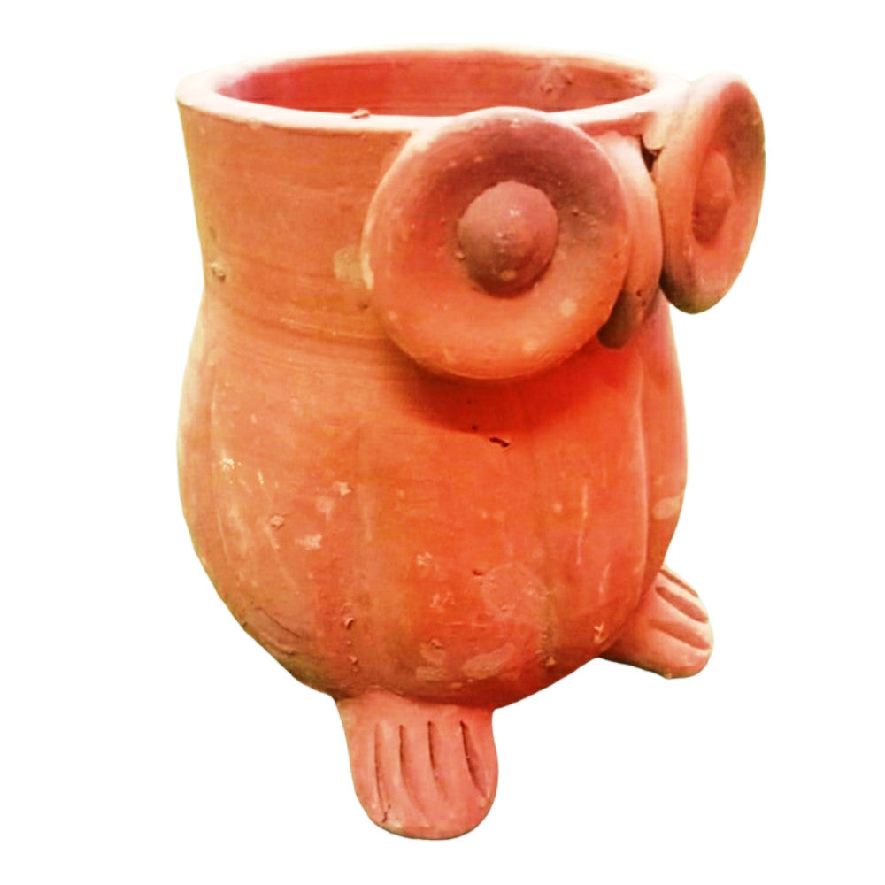 Terracota owl pen stand