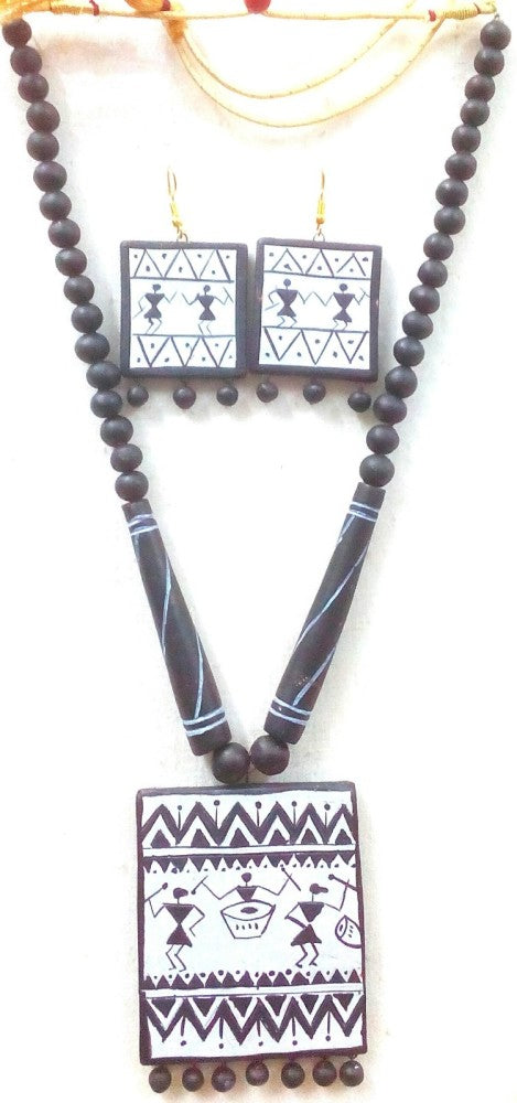 White Bankura Panchmura Terracotta Craft Necklace Jewellery Set