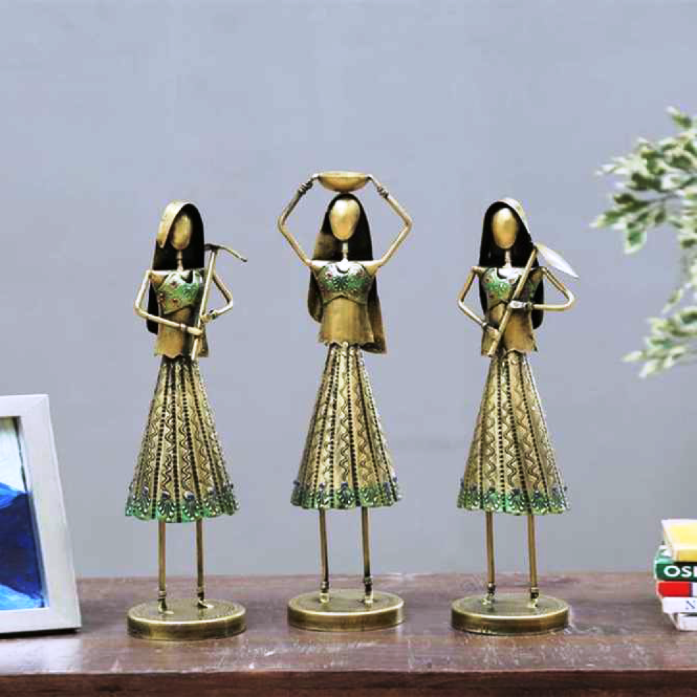 Wrought Iron Woman Set Of 3