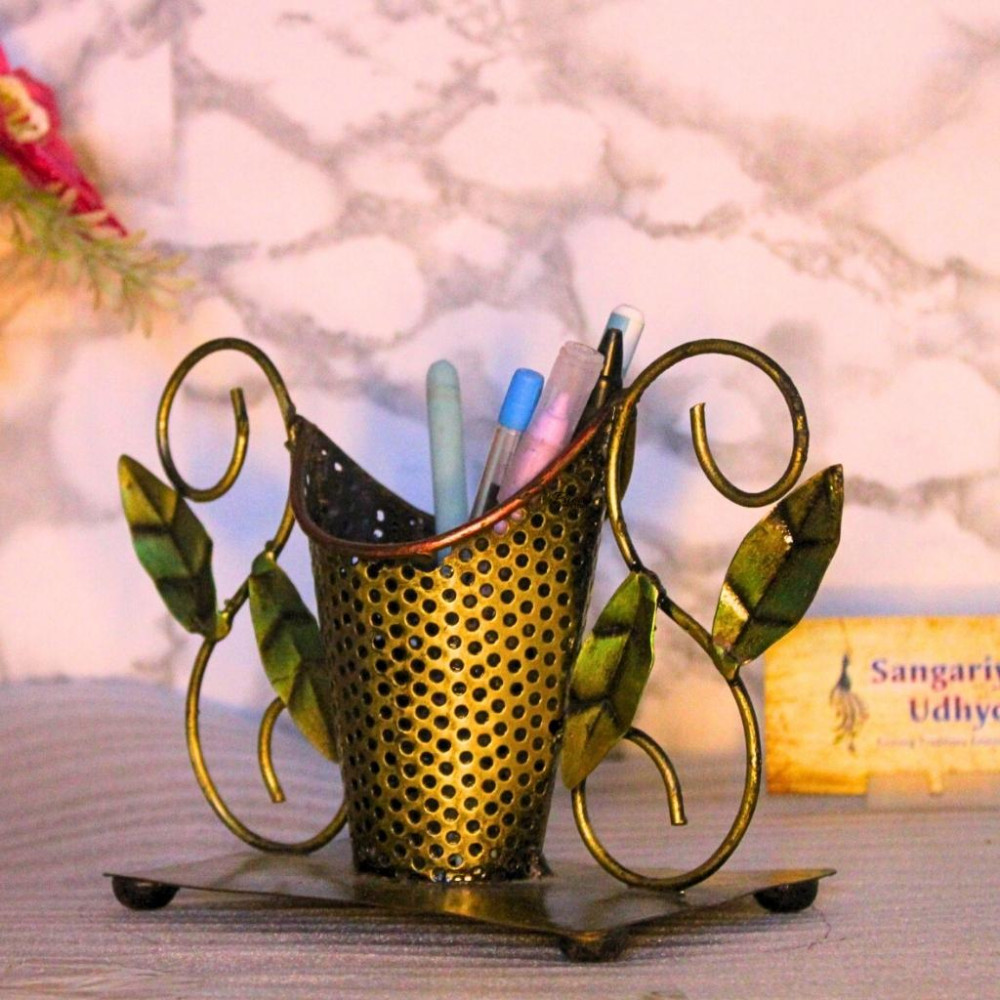 Gold Wrought Iron Vase With Pen Stand - 1