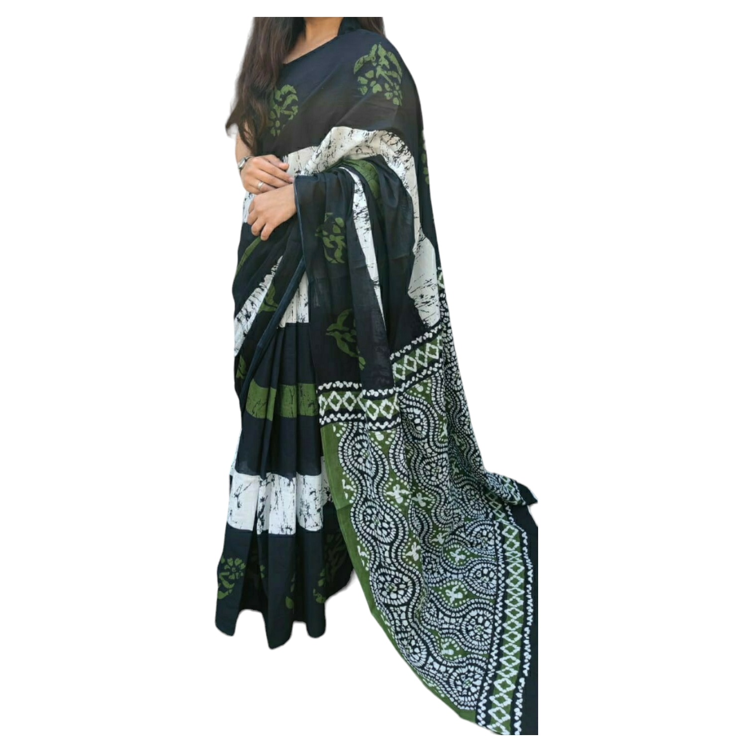 Green & White Colour Bagru Print Saree