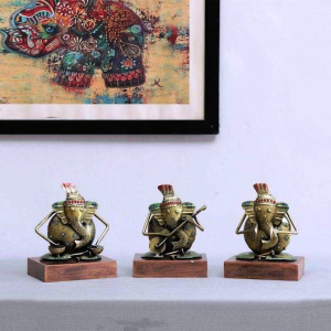 Hand Crafted Ganesha Wooden Set Of 3