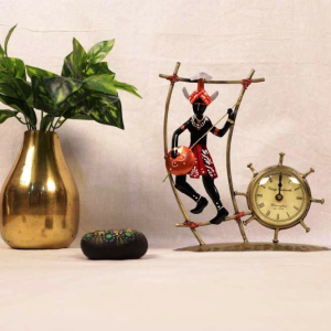 Iron Painted Adivasi Table Clock