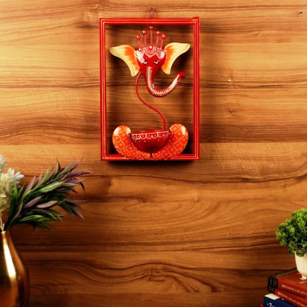 Iron Painted Ganesha Red T - Light Frame