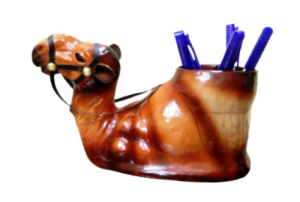 Leather Camel Face Pen Stand