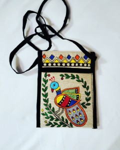 Madhubani White peacock design sling bag