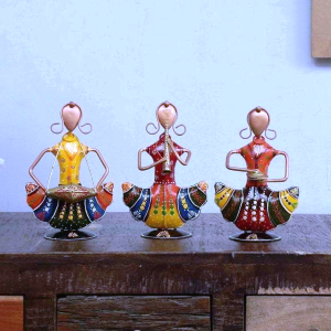 Metallic Sitting Doll Figurine Set Of 3