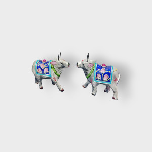 Pair Of Cows Gulabi Meenakari Art