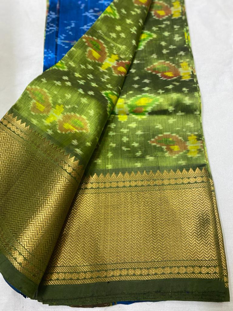 Parrot Green Telia Rumal Saree