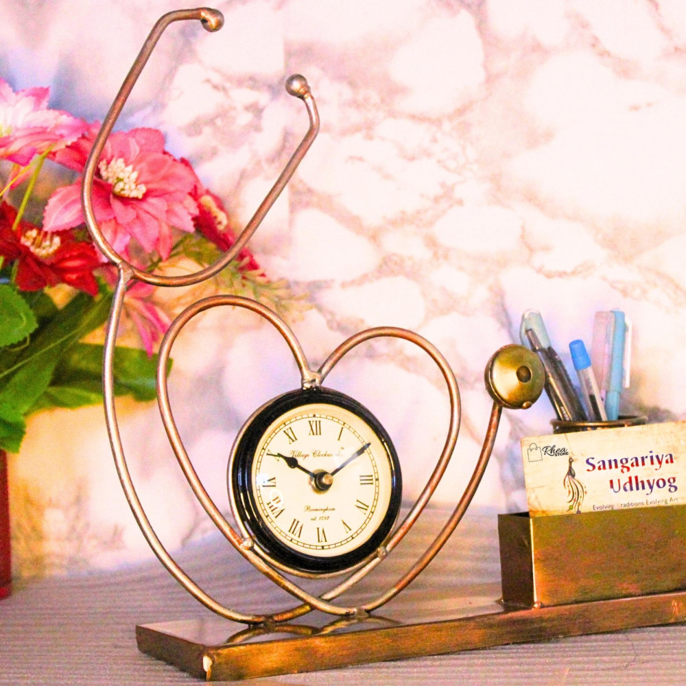 Stethoscope Pen Stand With Clock - 3