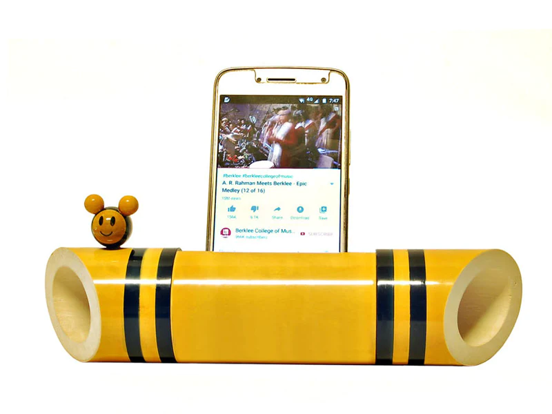 Wood stok Mobile Amplifier Buzz with Bee